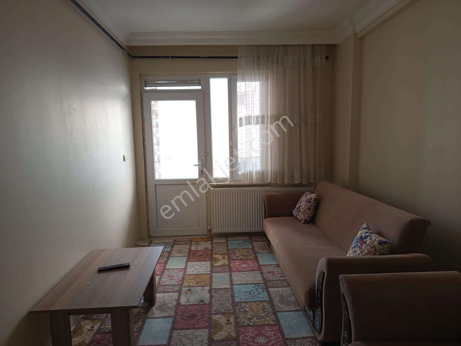 Enes Emlak’tan Kirişçi Mahallesinde Eşyali Kiralık Daire