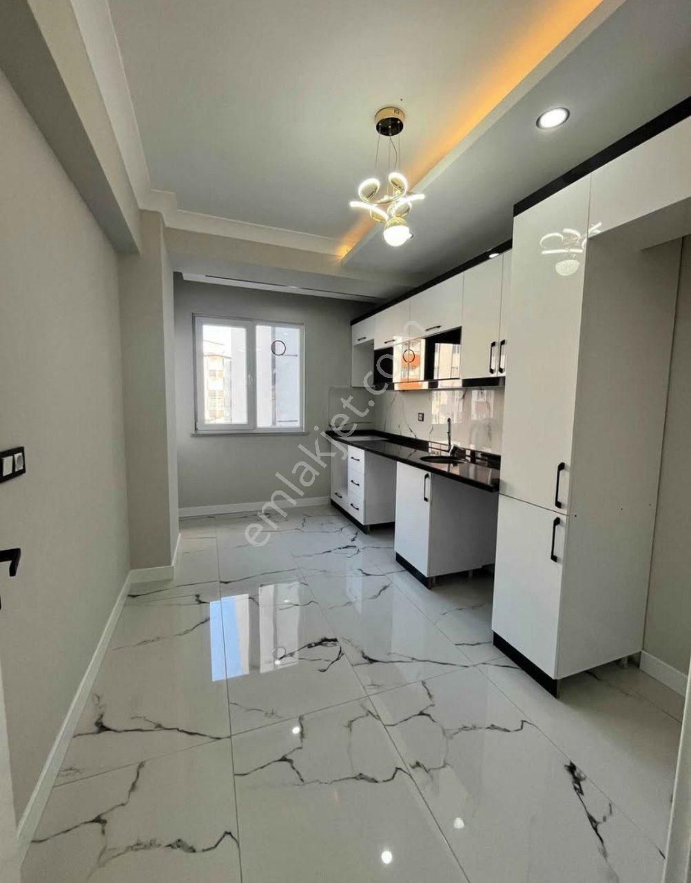 Adalet Mah. Merkezi Konumda 2+1 Kiralık Daire (bu Numarayı Arayın O535.358.94-62 )