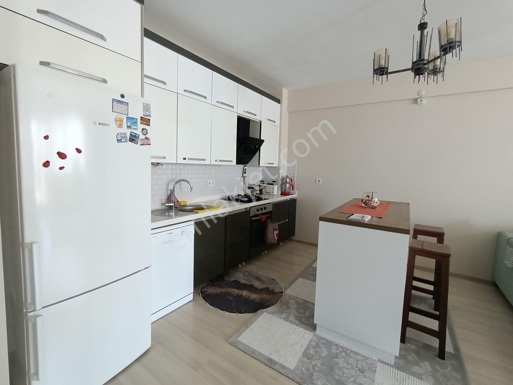 Bölgenin En Geniş Dairelerinden Satılık 1+1
