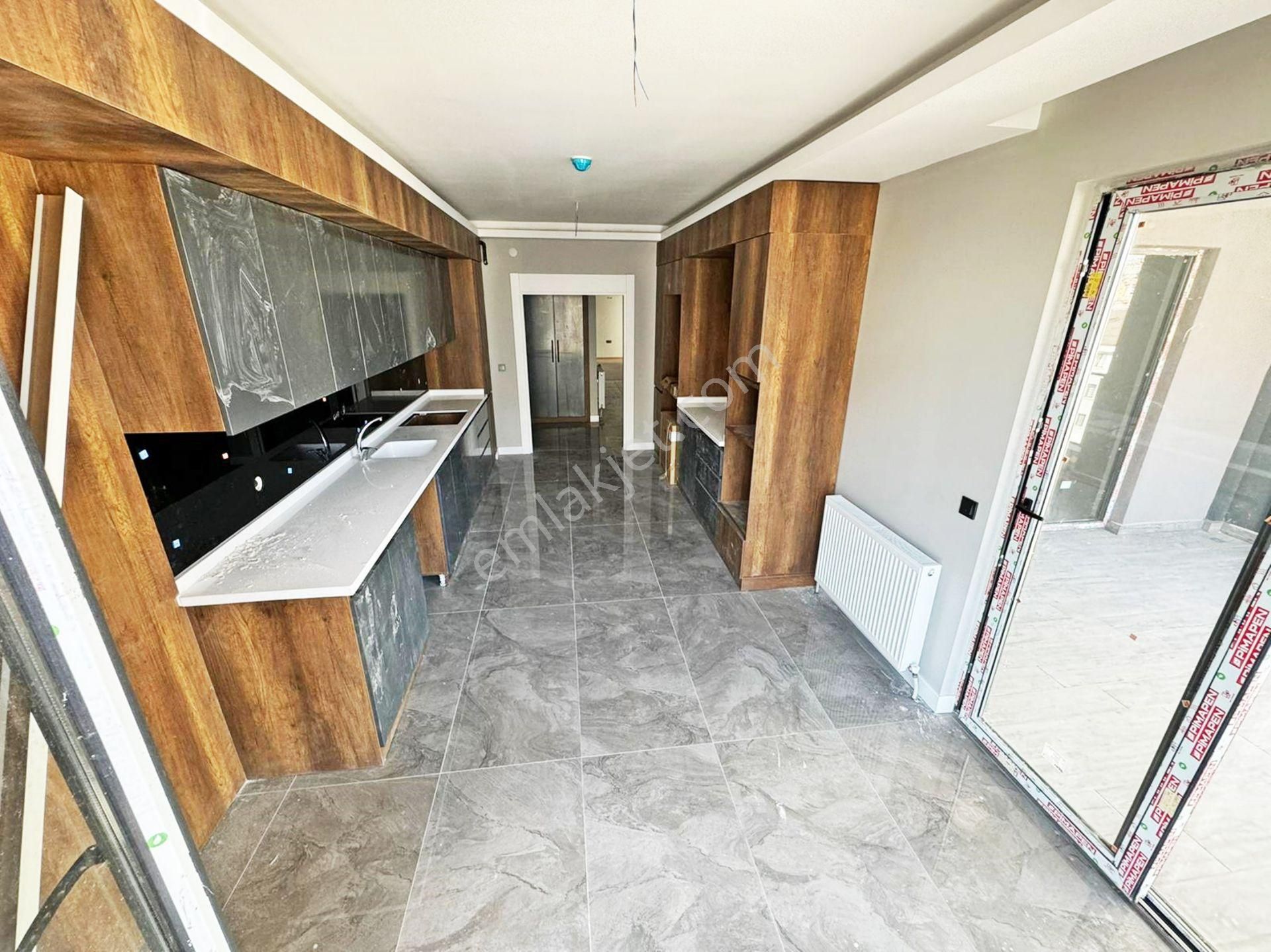 Etlik Şehir Hastane 3 Km Mesafede Sitede Sıfır 3+1 Satılık Daire