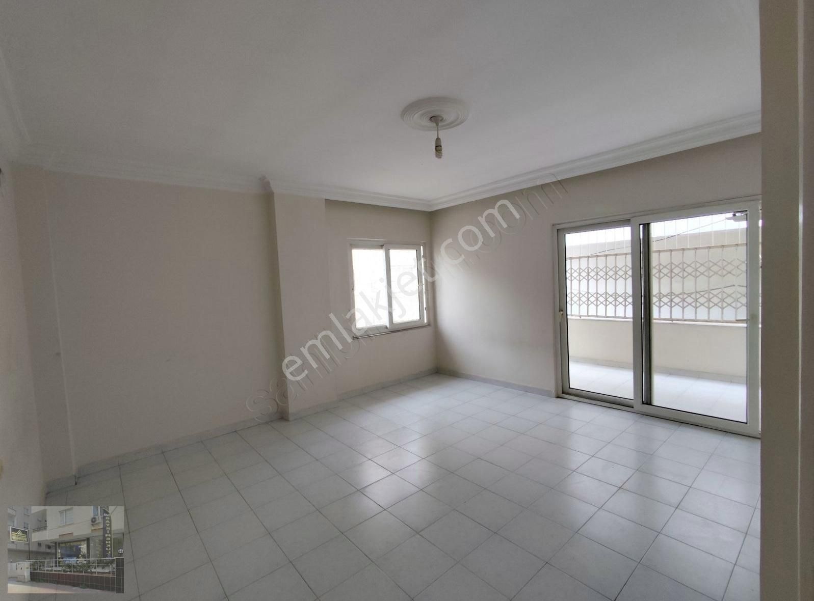 Mersin Yenişehir Valilik Karşısı Müstakil 3+1
