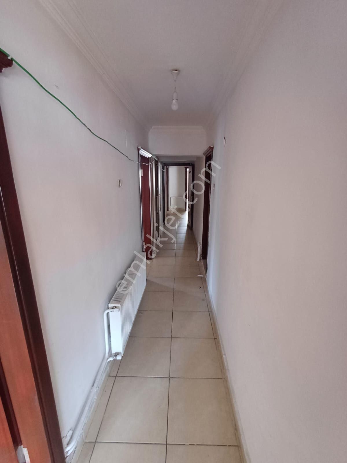 Samsun İlkadım Hürriyet Mahallesi'nde İstiklal Caddesi'nde 3+1 Kiralık Daire