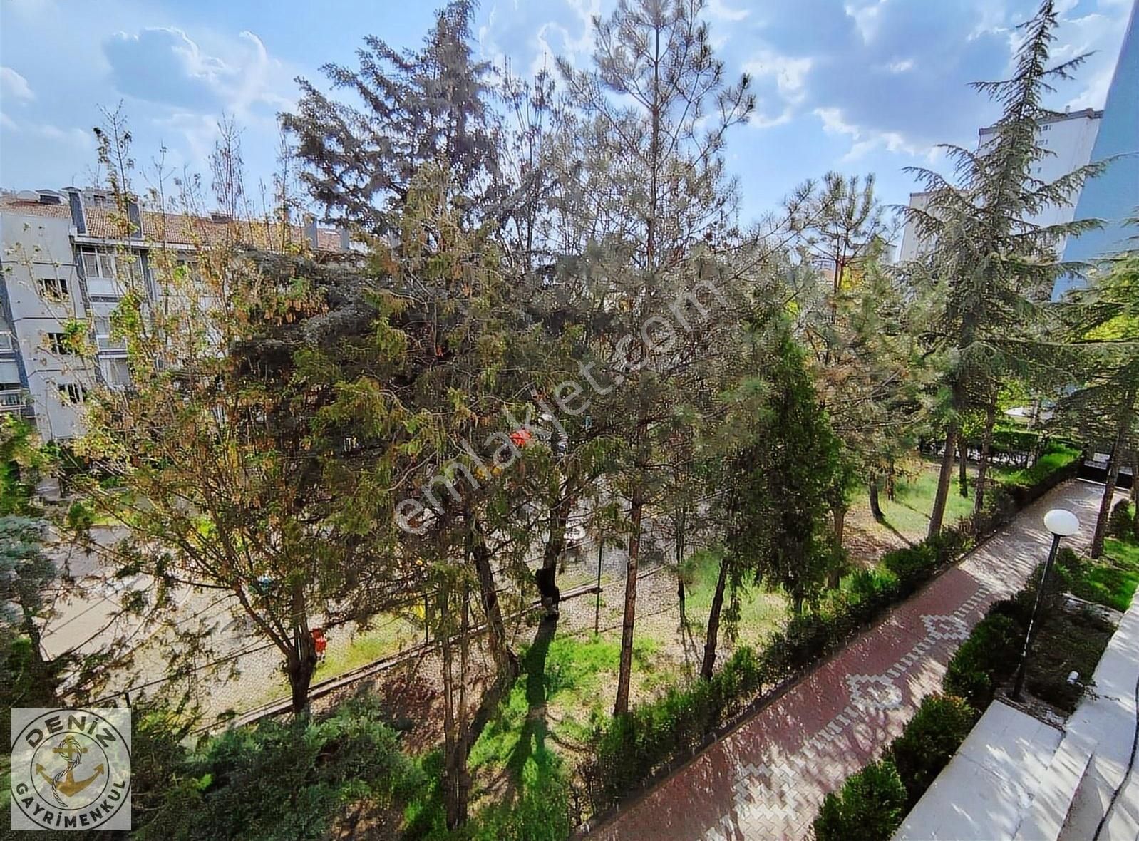 Yeşillikler İçerisinde Metro Ve Göksu Parkı Yakını 3+1