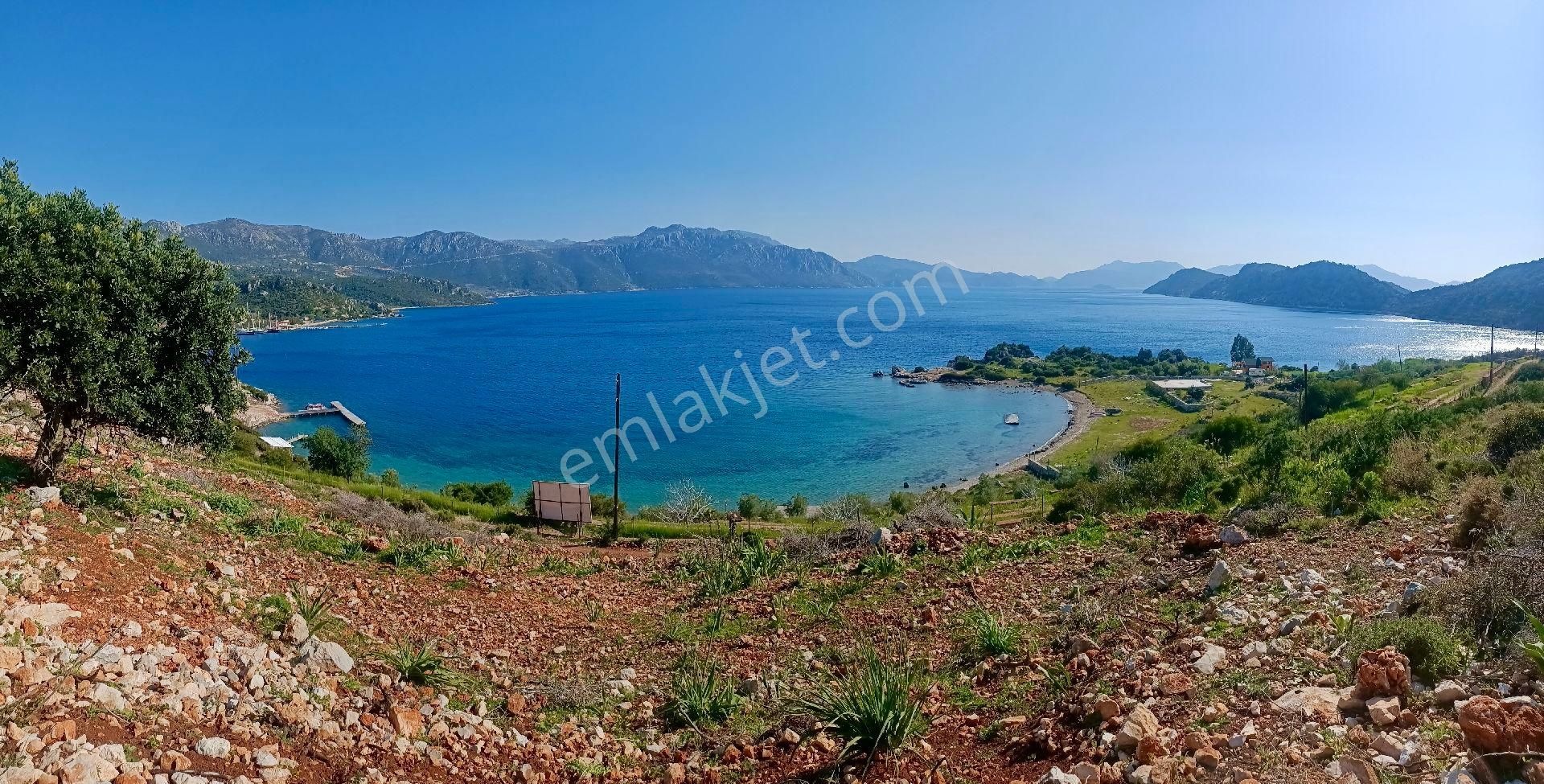 Joker: Marmaris Söğüt Denize 20 Adım Mesafede Deniz Manzaralı Tarla