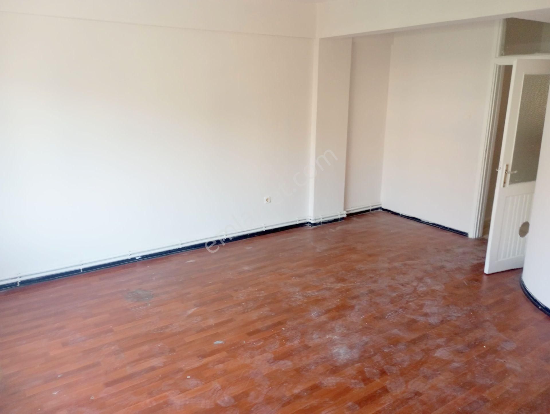 Bakırköy Özgürlük Meydanı Karşısı Arakat Kiralık Daire