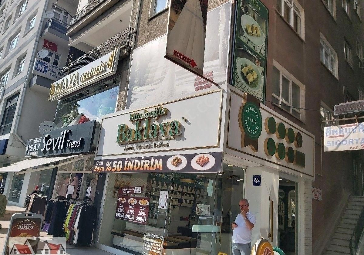 Esma,dan Süper Konumda Süper Yapılı Metro 2 Dakka Çarşı İçi Guney Cephe Lı Eşyalı 25 Tl21normal Kıra