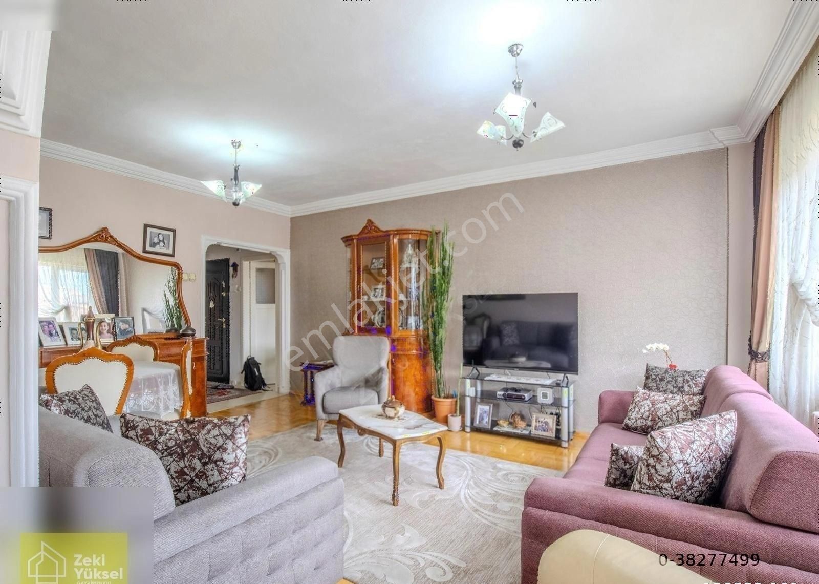 Kılıçarslan Mahallesi Öğretmenler Sit. 3+1 Bakımlı Satılık Daire