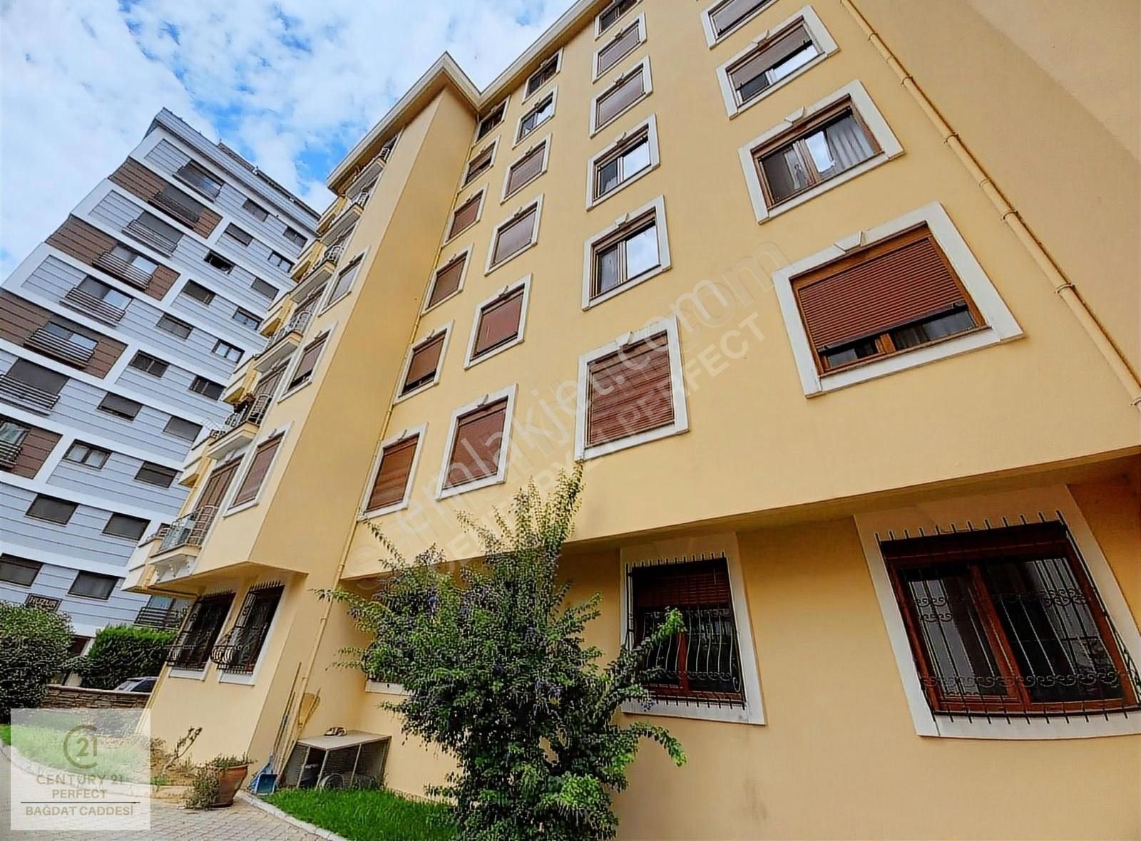 Erenköy Bağdat Cad.çok Yakın Kiralık 2+1 Daire