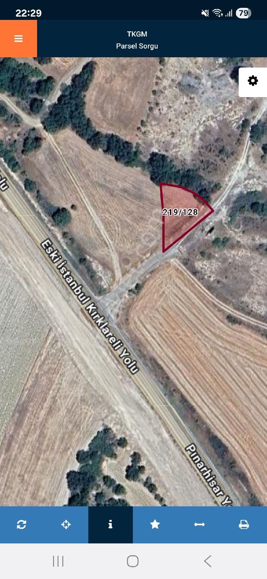 Kırklareli Pınarhisar İstanbul Yoluna 40 Metre Mesafede 705 M2 Tarla