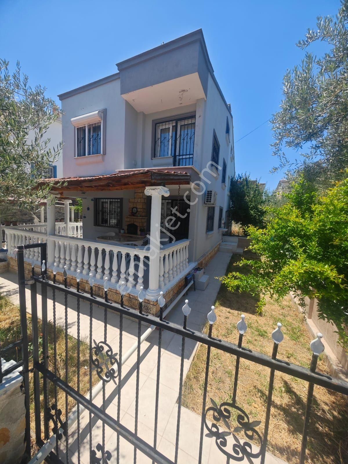 Ümmetoğlu'ndan 3+1 Yazlık Bahçeli Müstakil İkiz Nizam Denize 400 Metre - Görsel 3