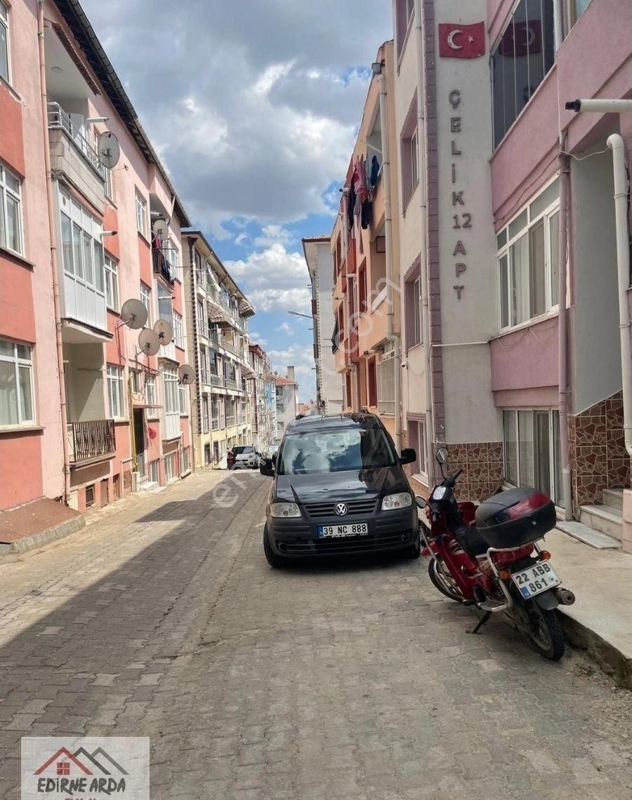 Arda Emlak Ofisi'nden Taşlık Mevkii'nde Uygun Fiyatlı Yatırımlık Daire
