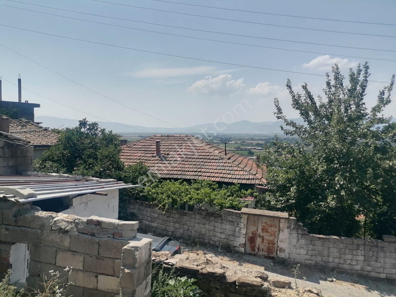 Bağarası Köyü Sökede Satılık Köy Evi - Görsel 8