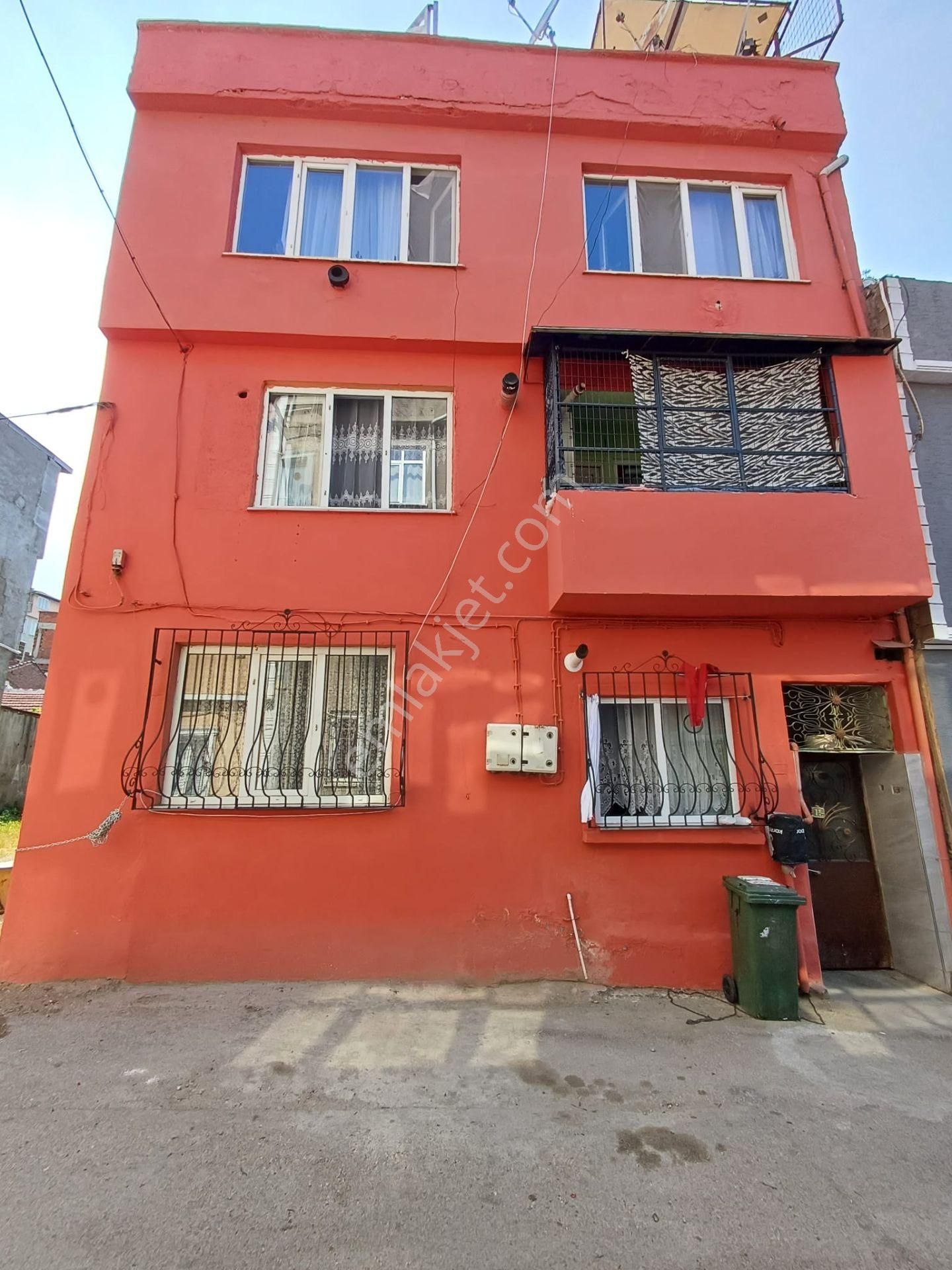 Osmangazi Namık Kemal'de 2+1 Kelepir Daire