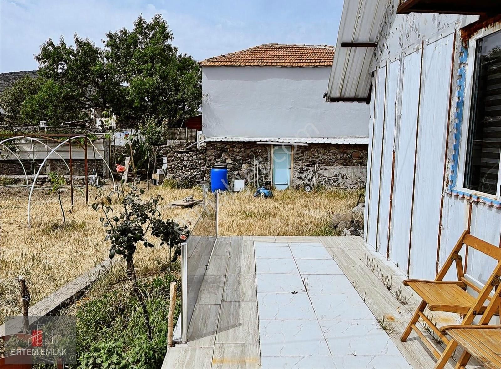Manisa Yunusemre Satılık Müstakil Ev Ve Yaşam Alanı 625 M2