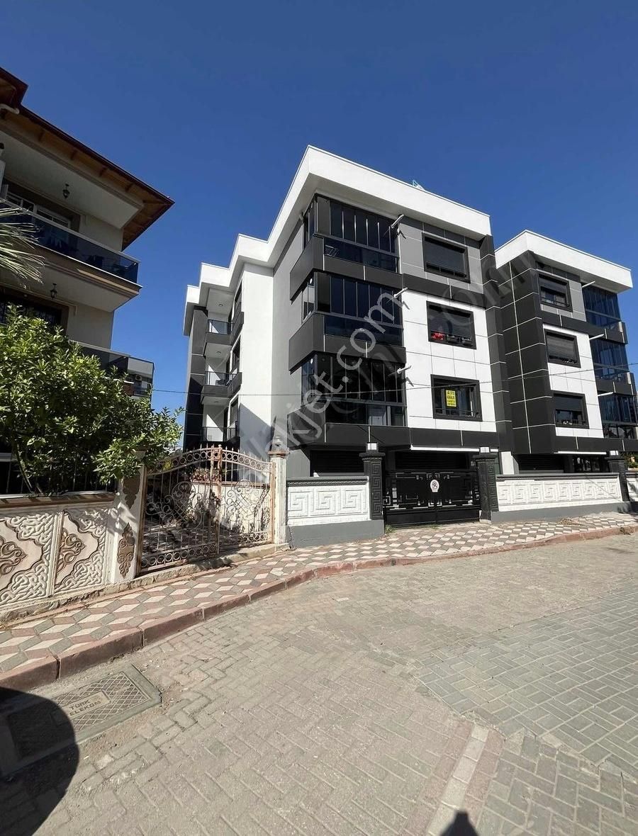 Atatürk Mah Nida Evlerinde Kiralık Lüks Daire