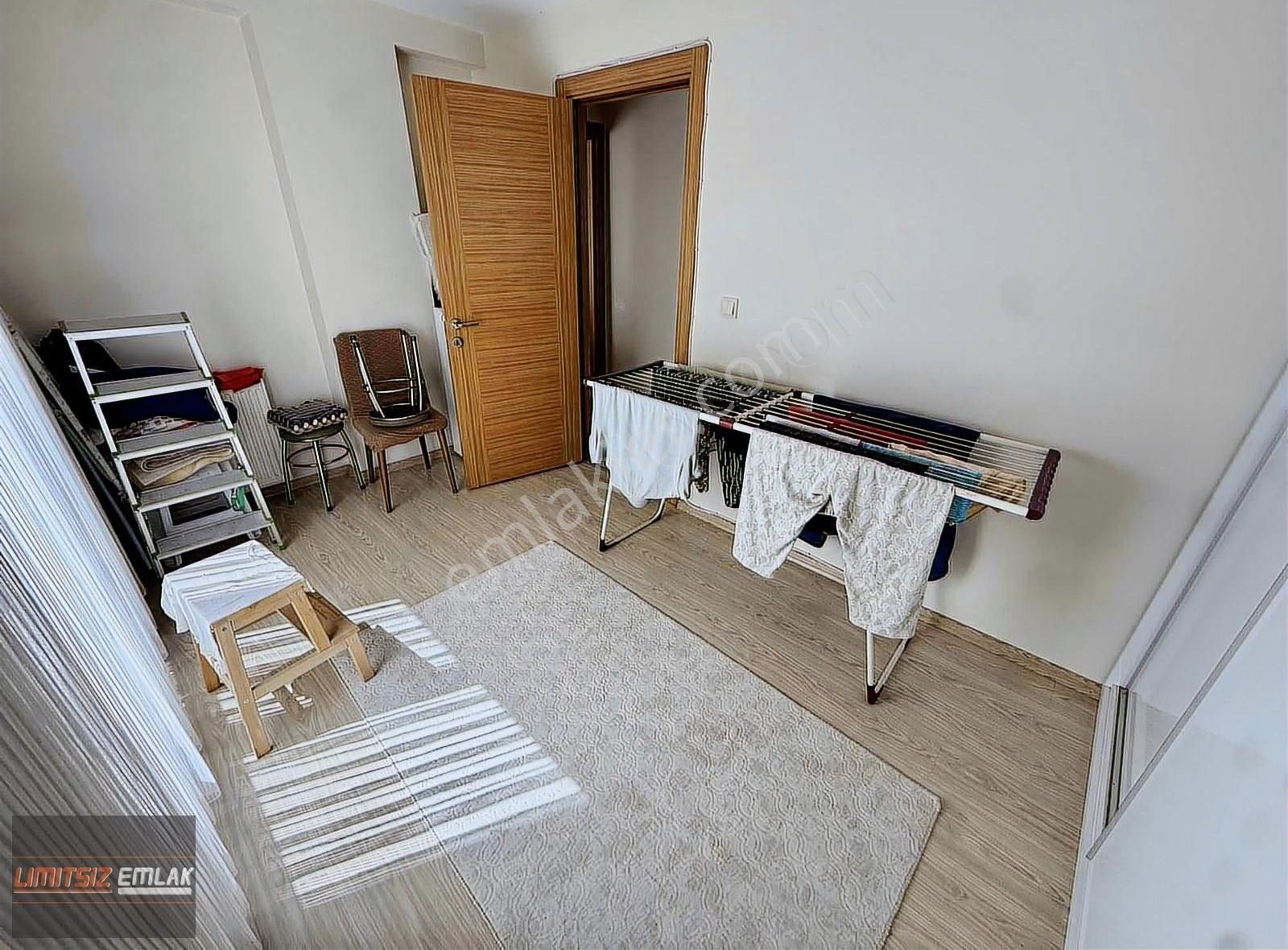 Şemikler Çarşısında | Satılık 2+1 | Arakat Köşe | Ful Aydınlık - Görsel 3