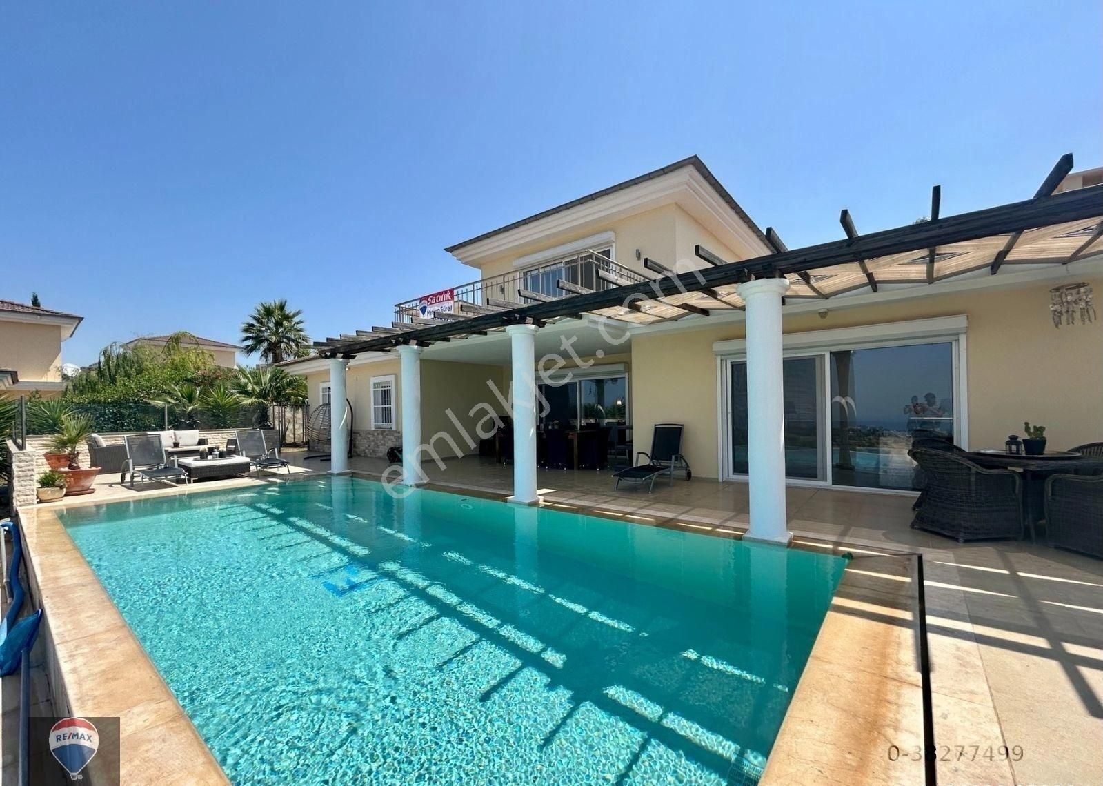 Gözalıcı Deniz Manzarası,özel Havuzlu,eşyalı, Lüks,geniş Bahçeli, Müstakil Villa