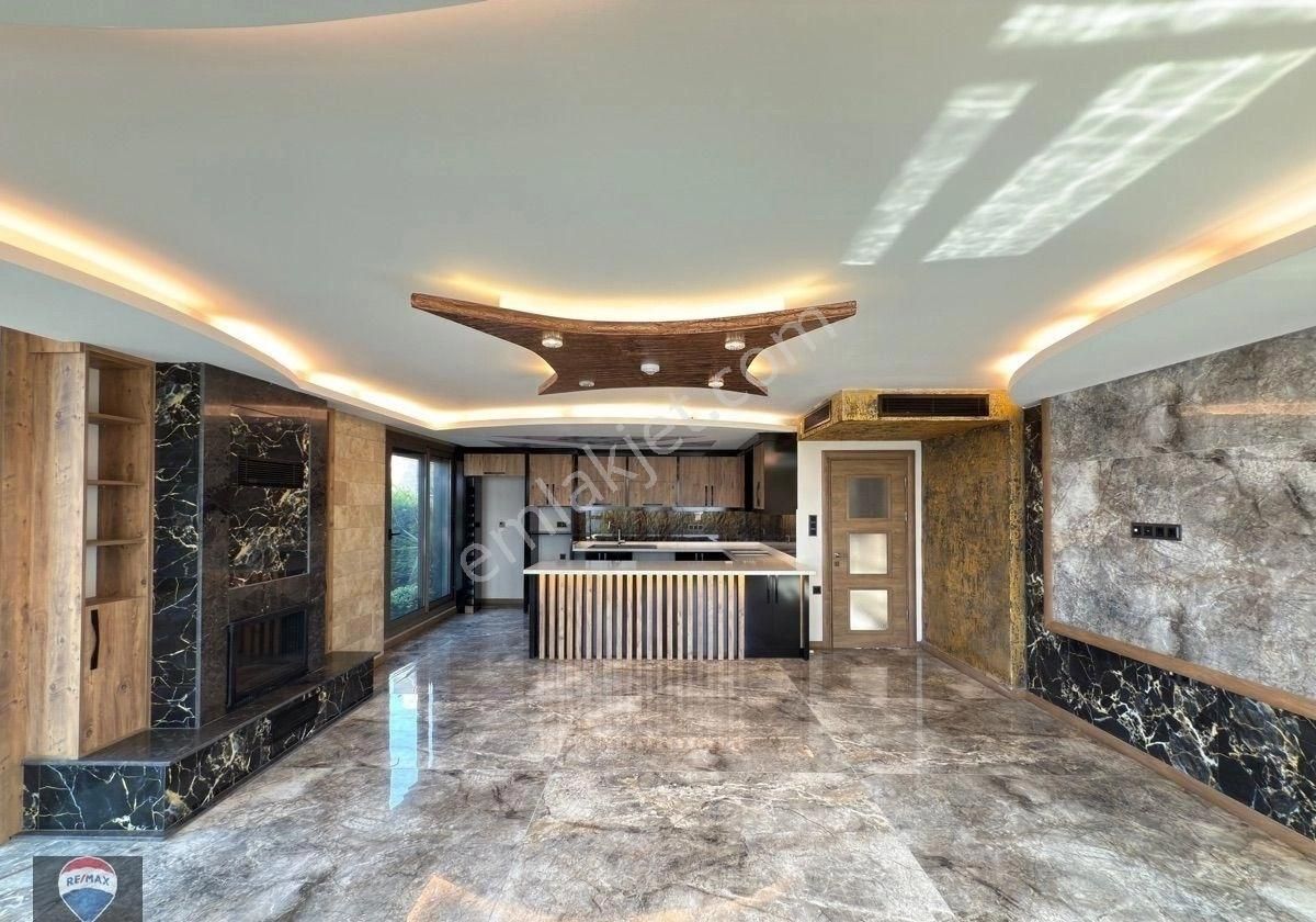 Kadınlar Denizi İnfinity Luxury Villalarında Satılık Deniz Manzaralı Villa - Görsel 23