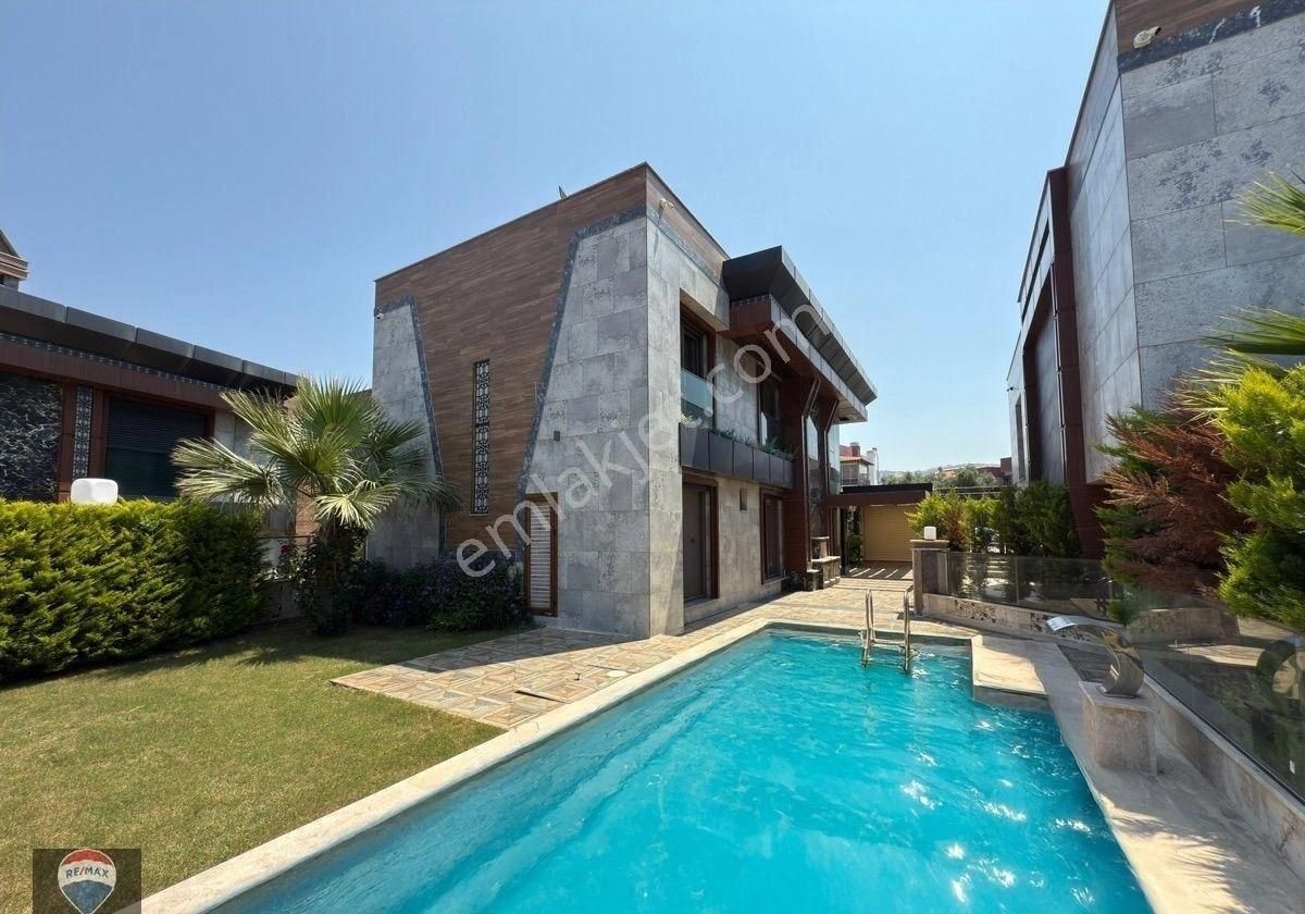 Kadınlar Denizi İnfinity Luxury Villalarında Satılık Deniz Manzaralı Villa - Görsel 32
