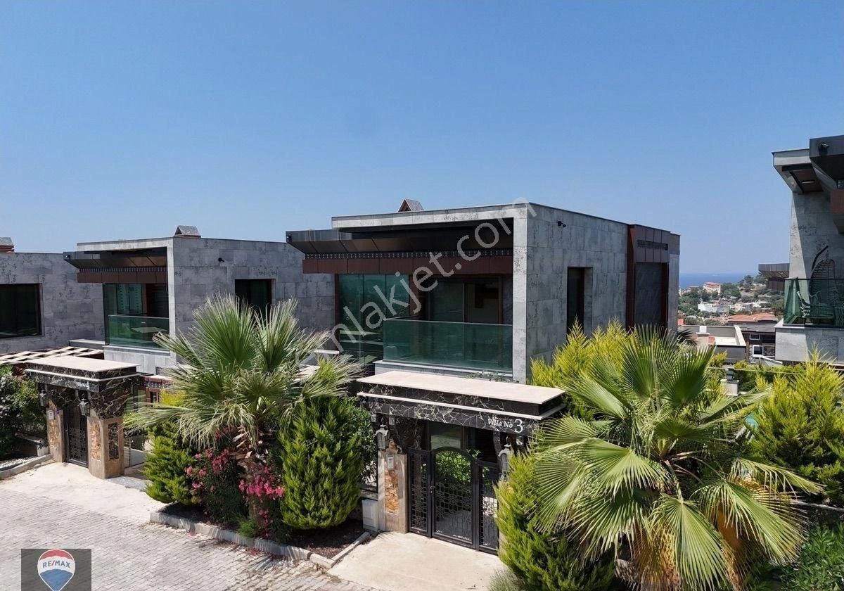 Kadınlar Denizi İnfinity Luxury Villalarında Satılık Deniz Manzaralı Villa - Görsel 23