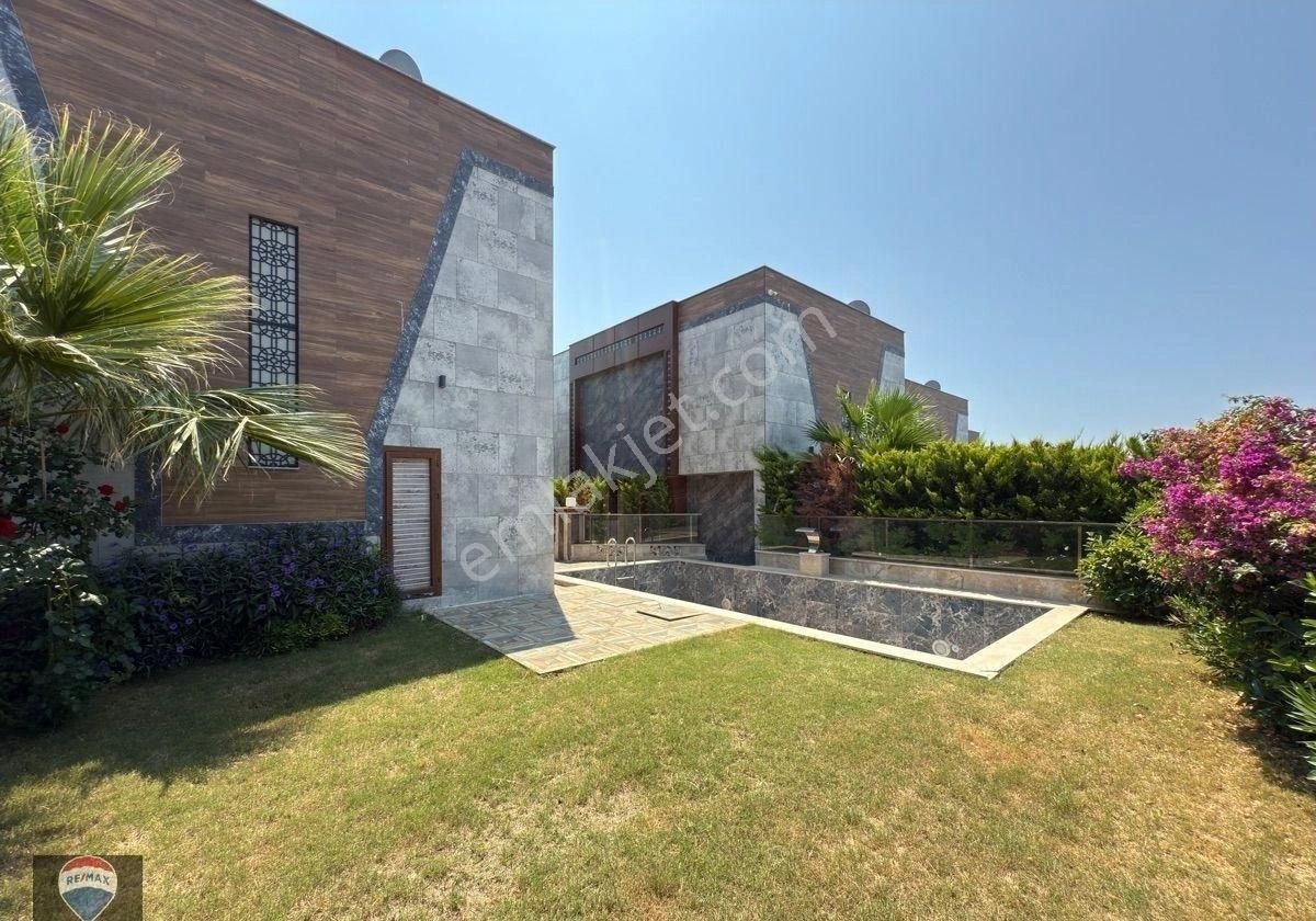 Kadınlar Denizi İnfinity Luxury Villalarında Satılık Deniz Manzaralı Villa - Görsel 11