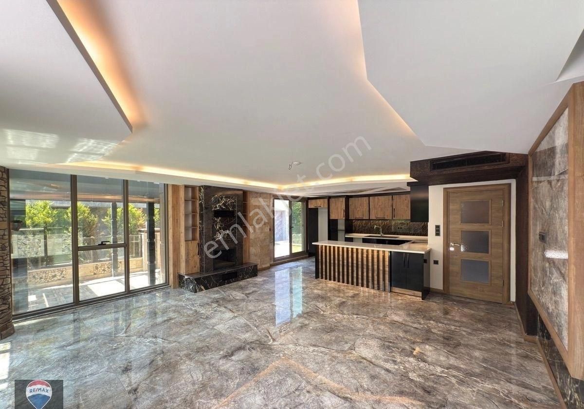 Kadınlar Denizi İnfinity Luxury Villalarında Satılık Deniz Manzaralı Villa - Görsel 25