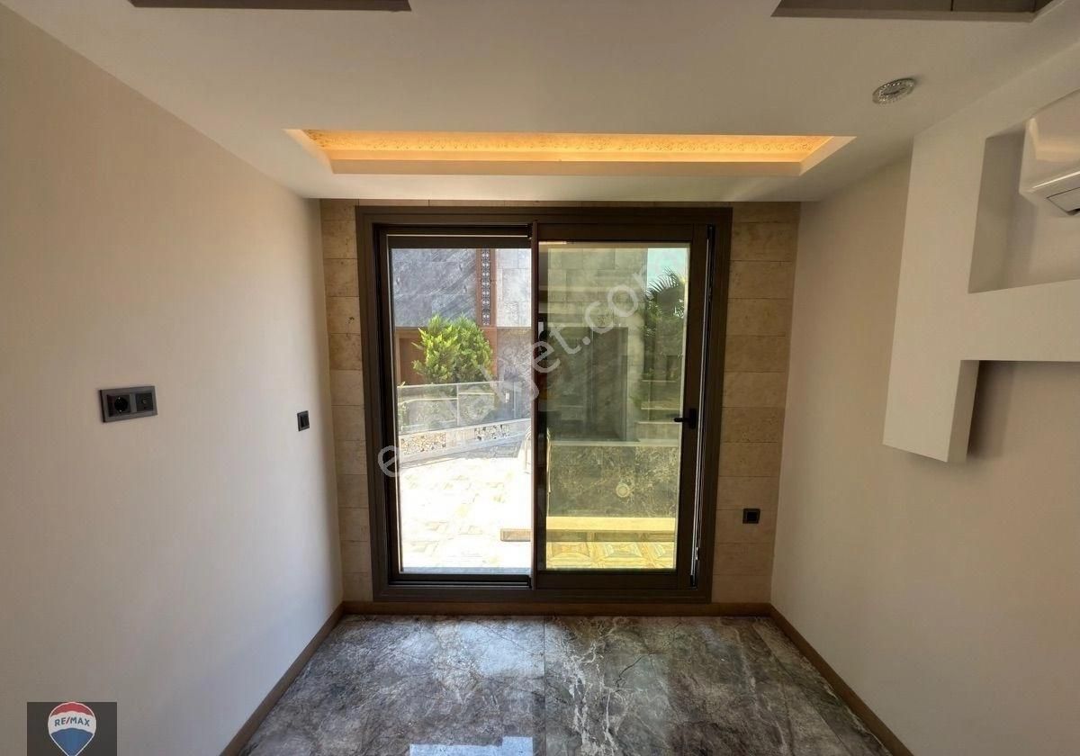 Kadınlar Denizi İnfinity Luxury Villalarında Satılık Deniz Manzaralı Villa - Görsel 26