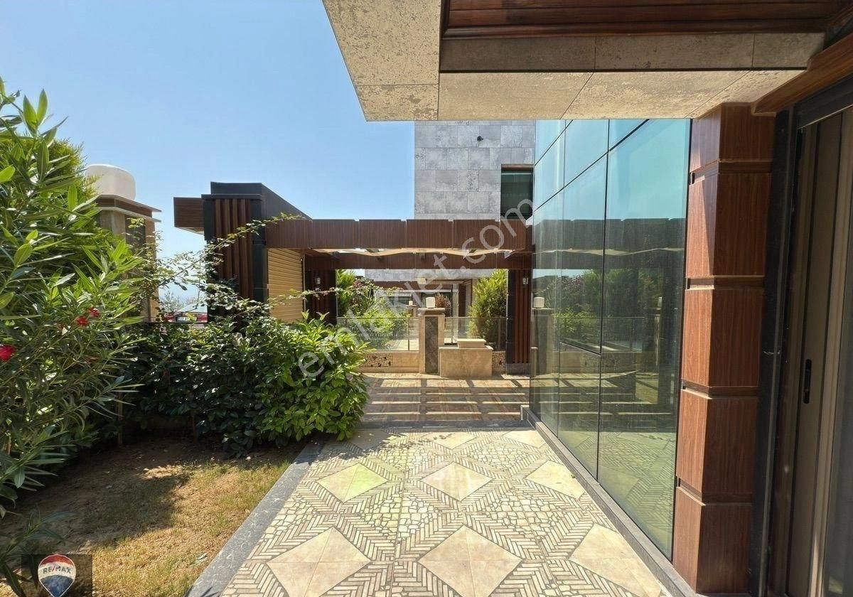 Kadınlar Denizi İnfinity Luxury Villalarında Satılık Deniz Manzaralı Villa - Görsel 18