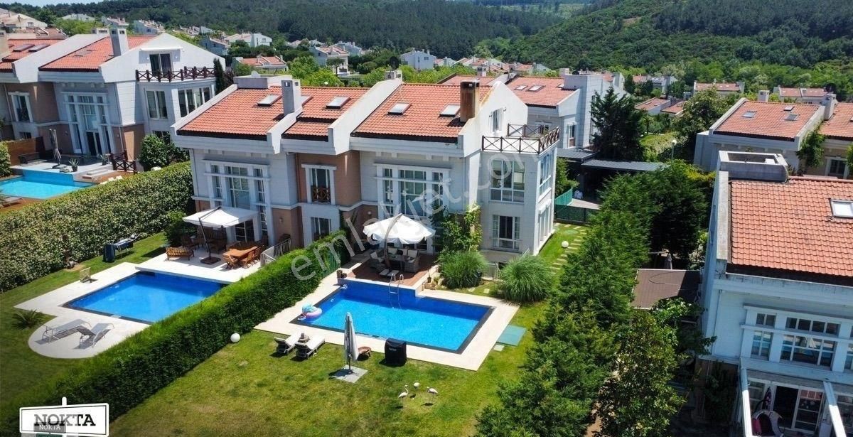 Nokta’dan Marenegro’da Deniz Manzralı Özel Havuzlu Villa