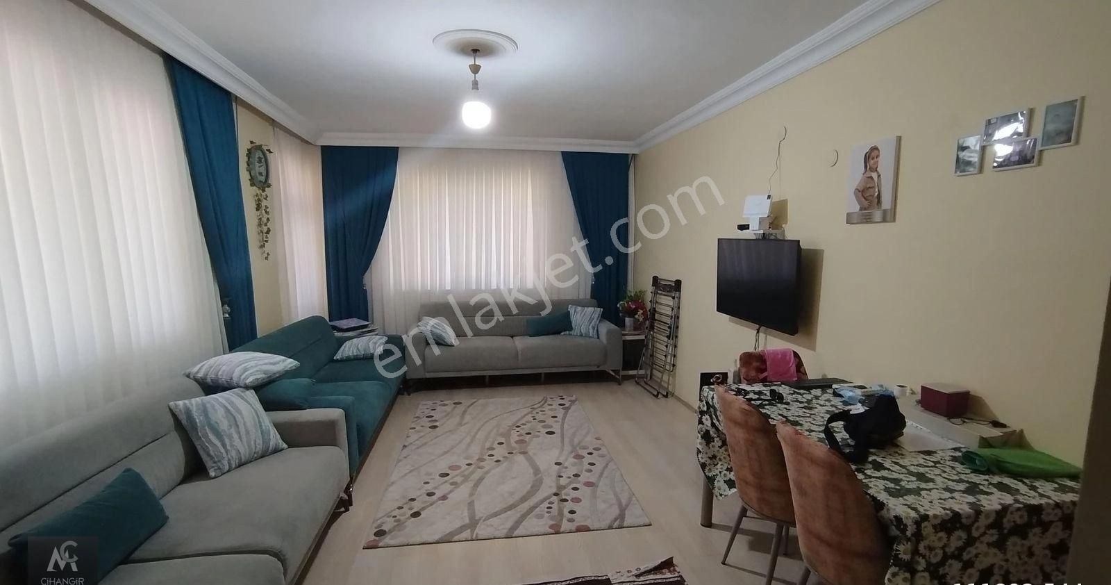 Cihangir'den Fırsat Arakat Daire Geldi