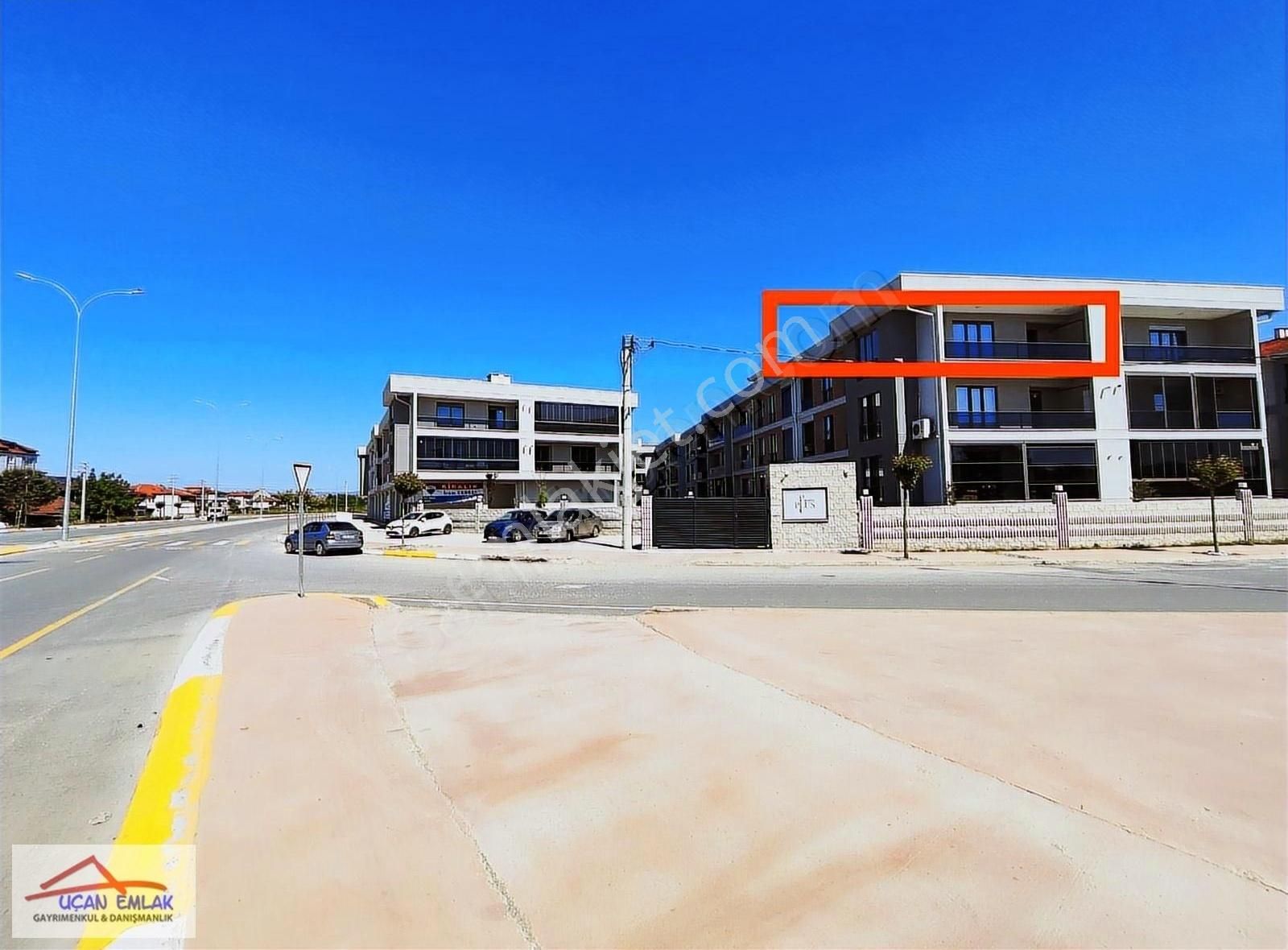 Yeni Stad Karşısı Emta Plus Sitesi Köşe Daire