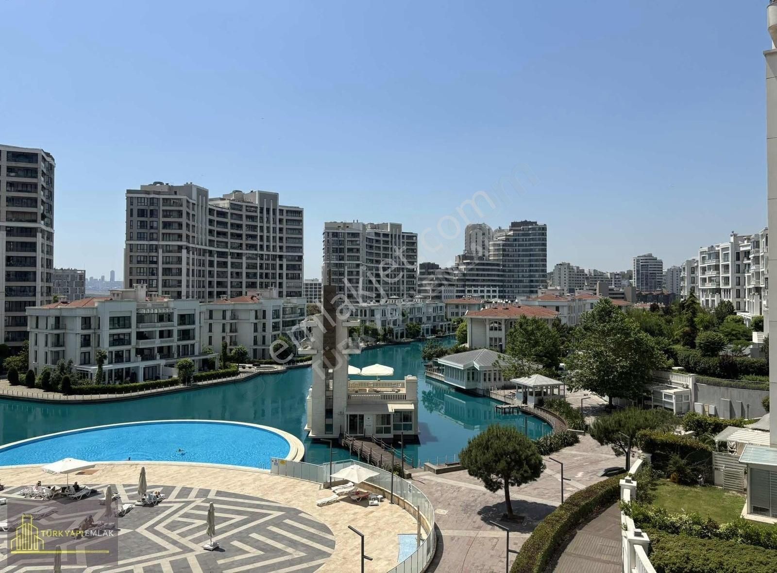 İstanbul Sarayları 2+1 Eşyalı Manzaralı Kiralık Lüks Daire
