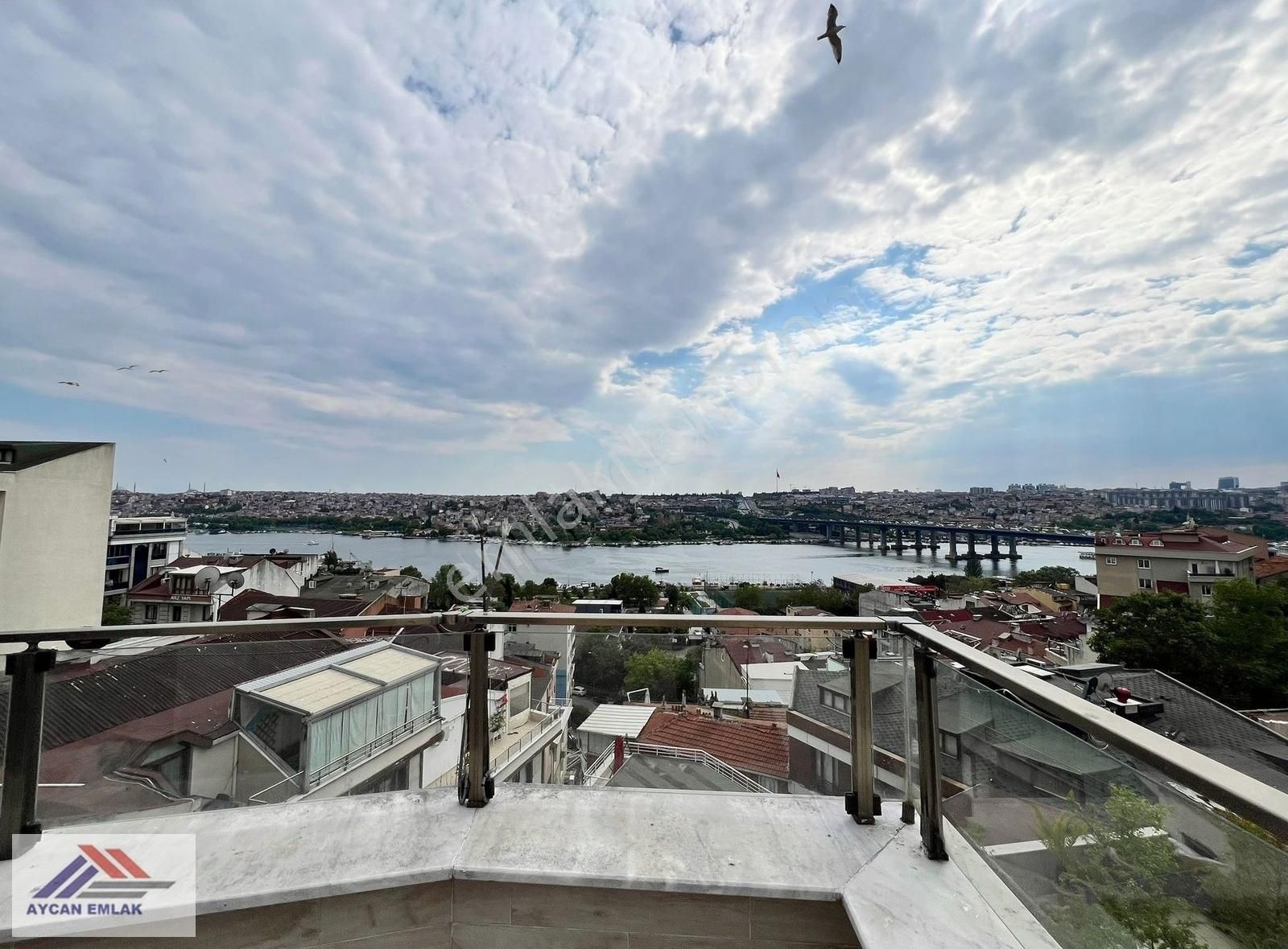 Aycan Beyoğlu Piri Paşada Yeni Binada Emsalsiz 3+1 Halic Manzara