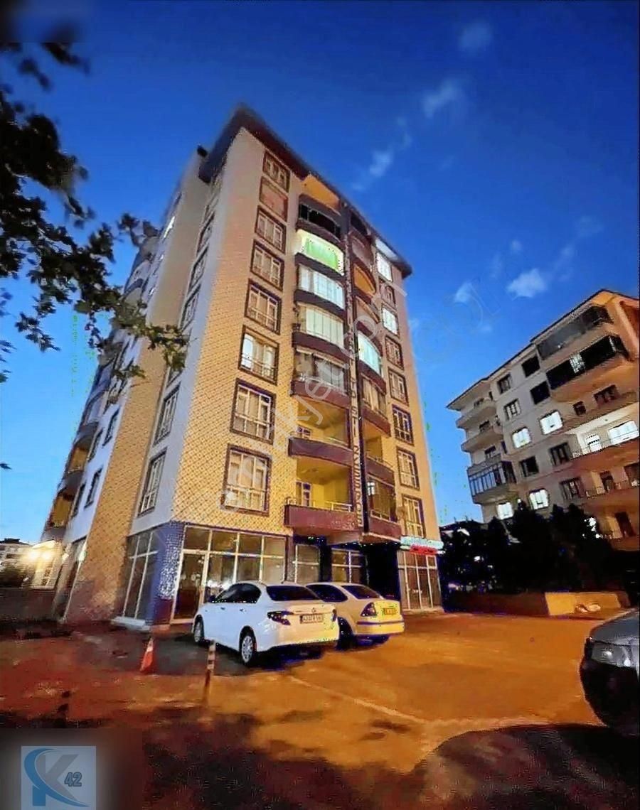 Fetih Caddesi Üzeri 3+1 Satılık Daire