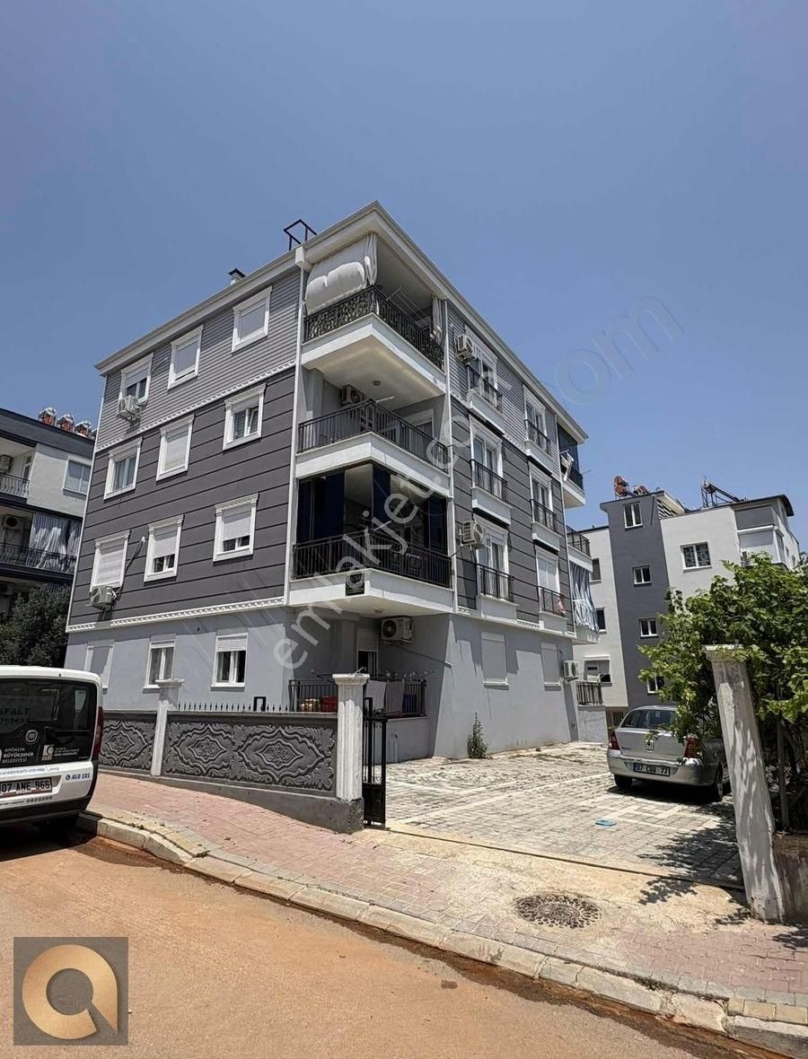 Aydoğmuş Mh Market Sağlık Ocağı Otobüs Durağı Asansörlü 2+1
