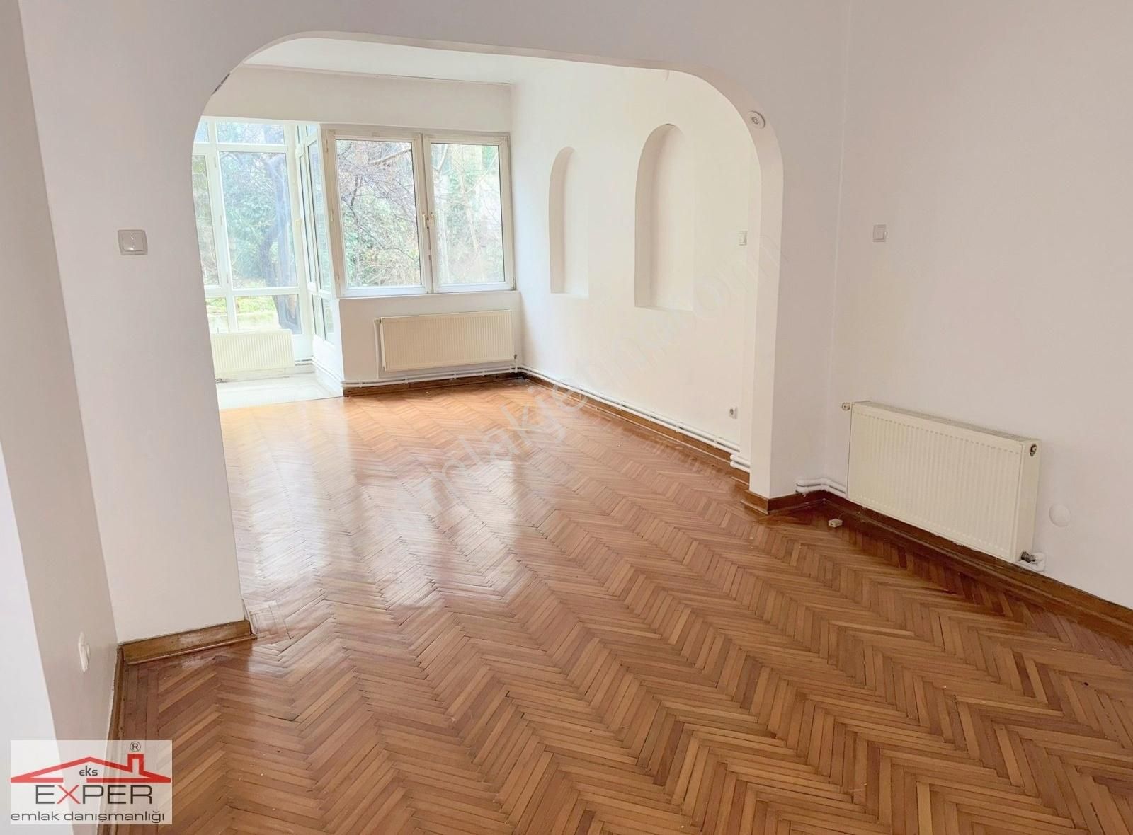 Teşvikiye Deryadil Sokakta 80m² Kombili Yeşilliklere Bakan Daire