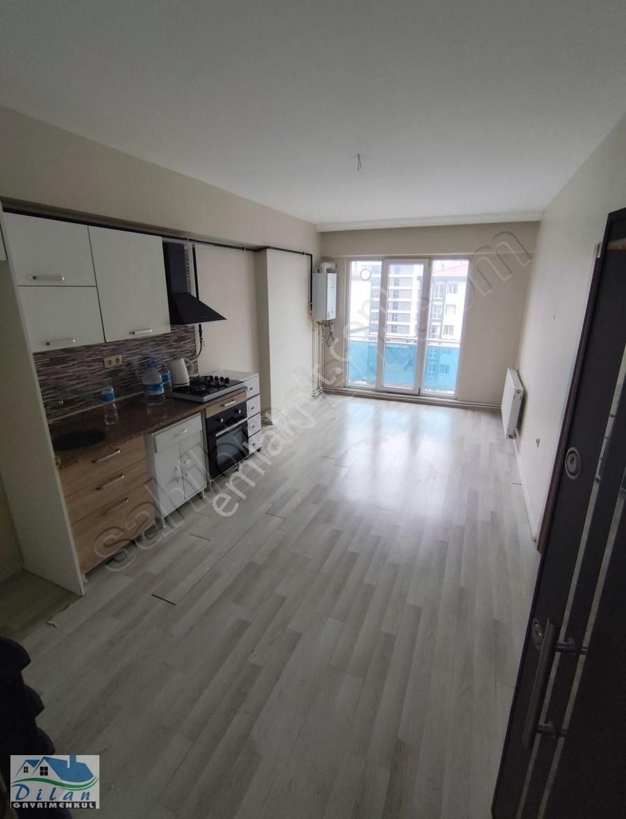 Merkezde Metrobüse 15dk Mesafede 1+1 Kiralık Daire