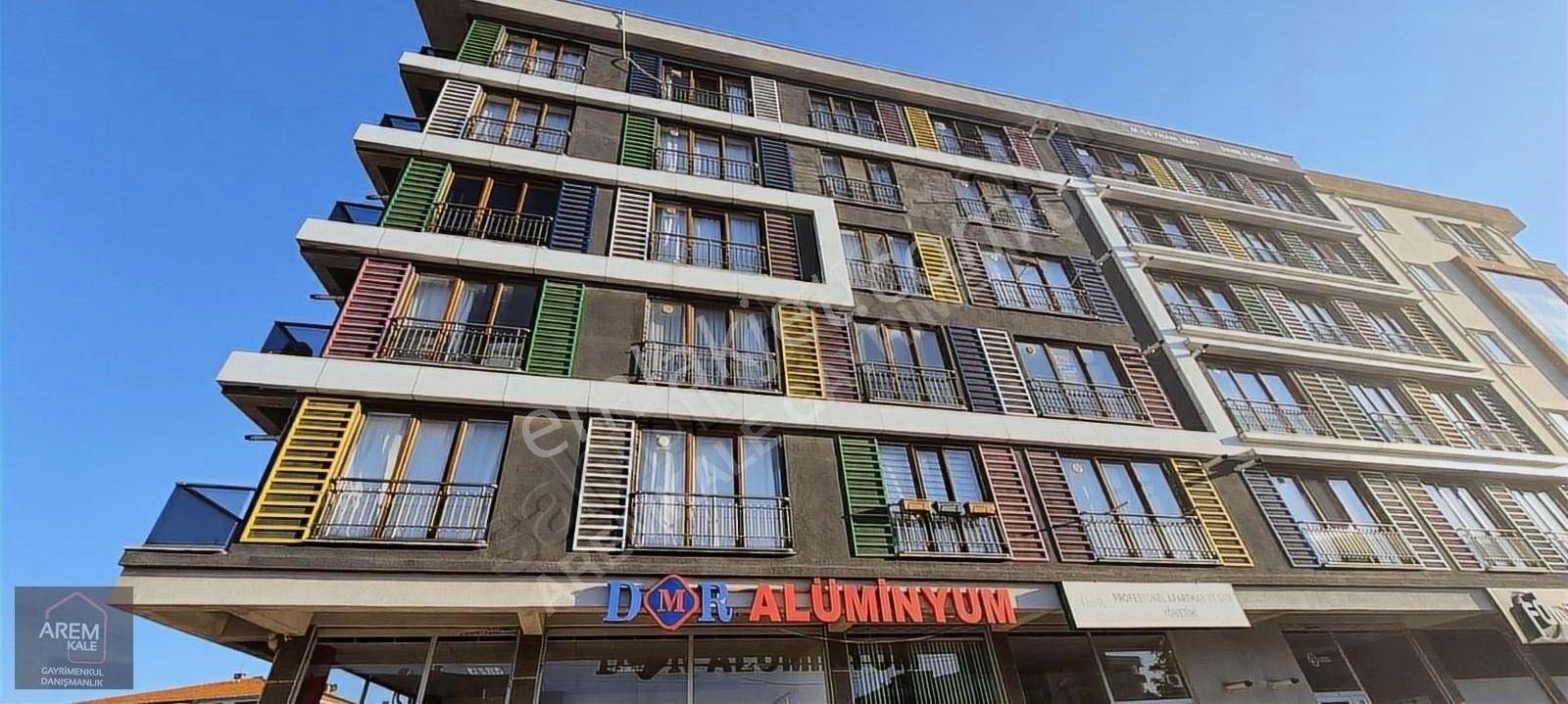 Kiralık 1+1 Daire Troy Caddesinde Merkezı Konumda