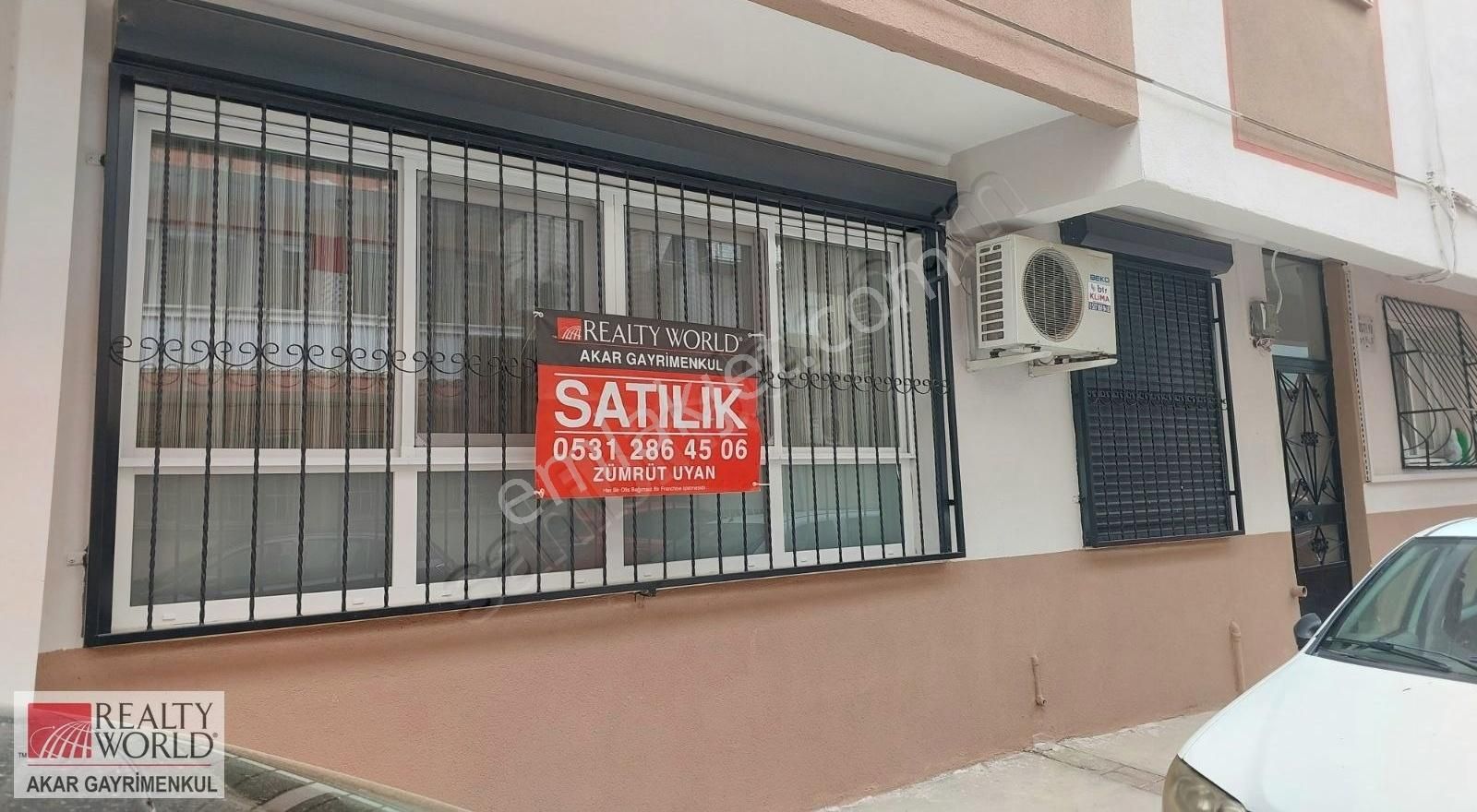 Rw Akar'dan Balçova Cetın Emec De Bahçeli Satılık 2+1