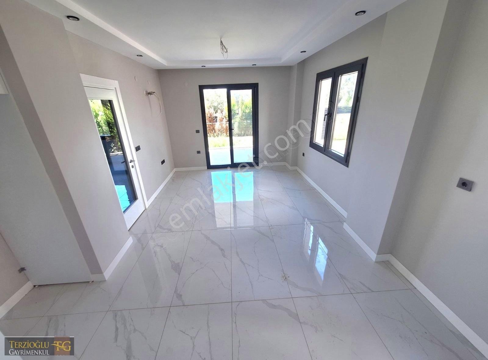 Terzioğlu'ndan Güre De Bahçe Kullanımlı Havuzlu 70 M2 1+1 Daire - Görsel 27