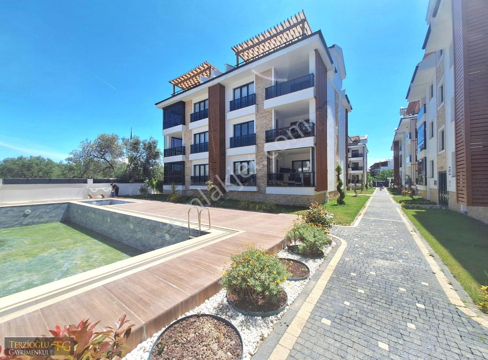 Terzioğlu'ndan Güre De Bahçe Kullanımlı Havuzlu 70 M2 1+1 Daire - Görsel 25