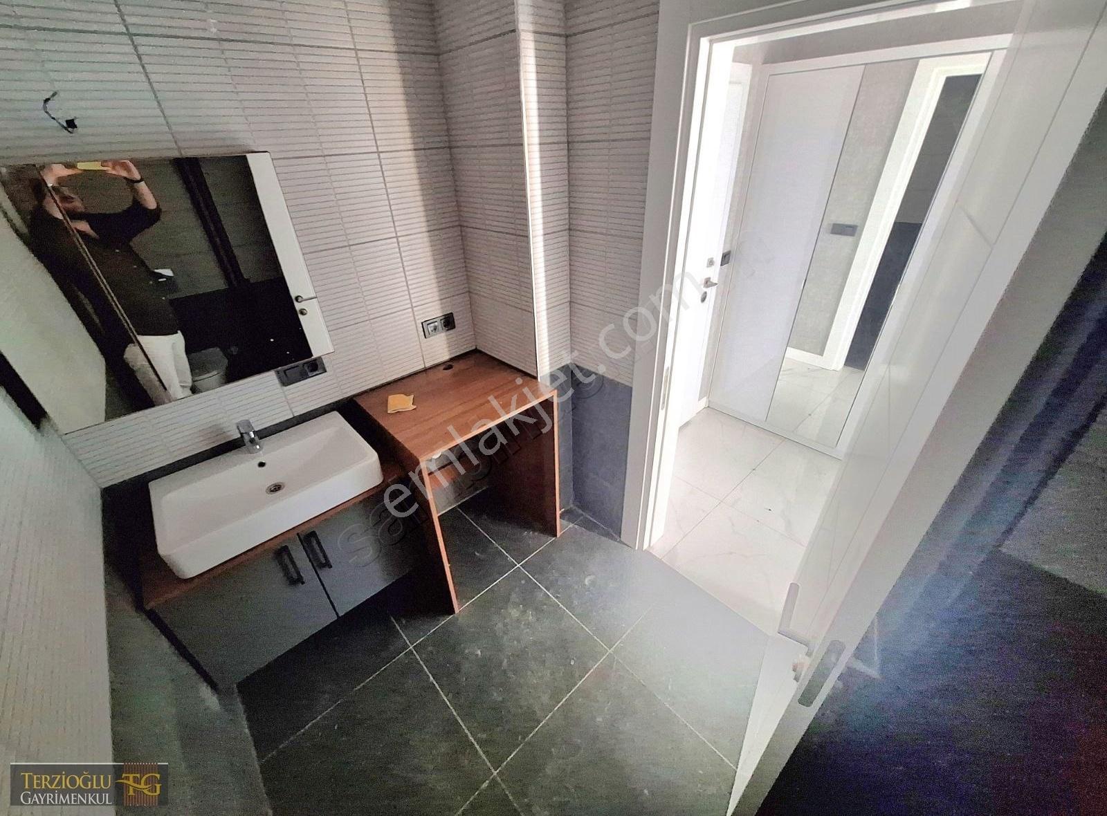 Terzioğlu'ndan Güre De Bahçe Kullanımlı Havuzlu 70 M2 1+1 Daire - Görsel 11