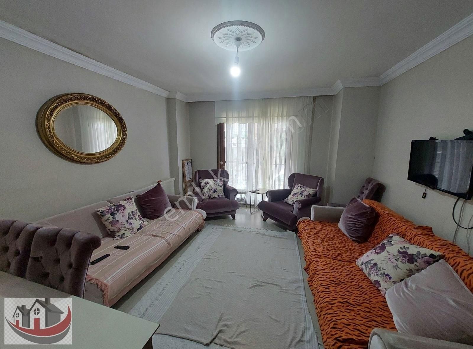 Güneyden Tek Yetkili 2+1.75m2 Y.giriş Ayrı Mutfaklı Daire