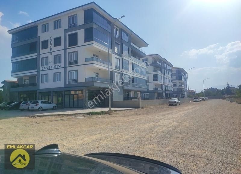 Emlakcar Dan Alpaslan Da Satılık Lüks 3+1 Daire