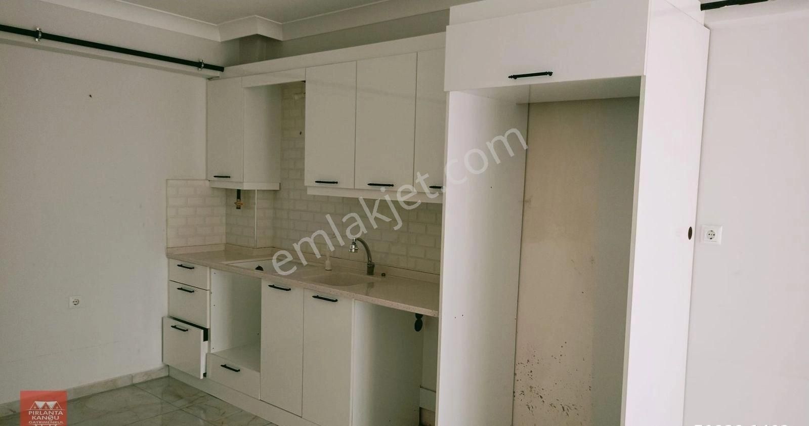 Balıkesir Bandırma Çınarlı Mah. 2+1 Kiralık Daire Bahçeli