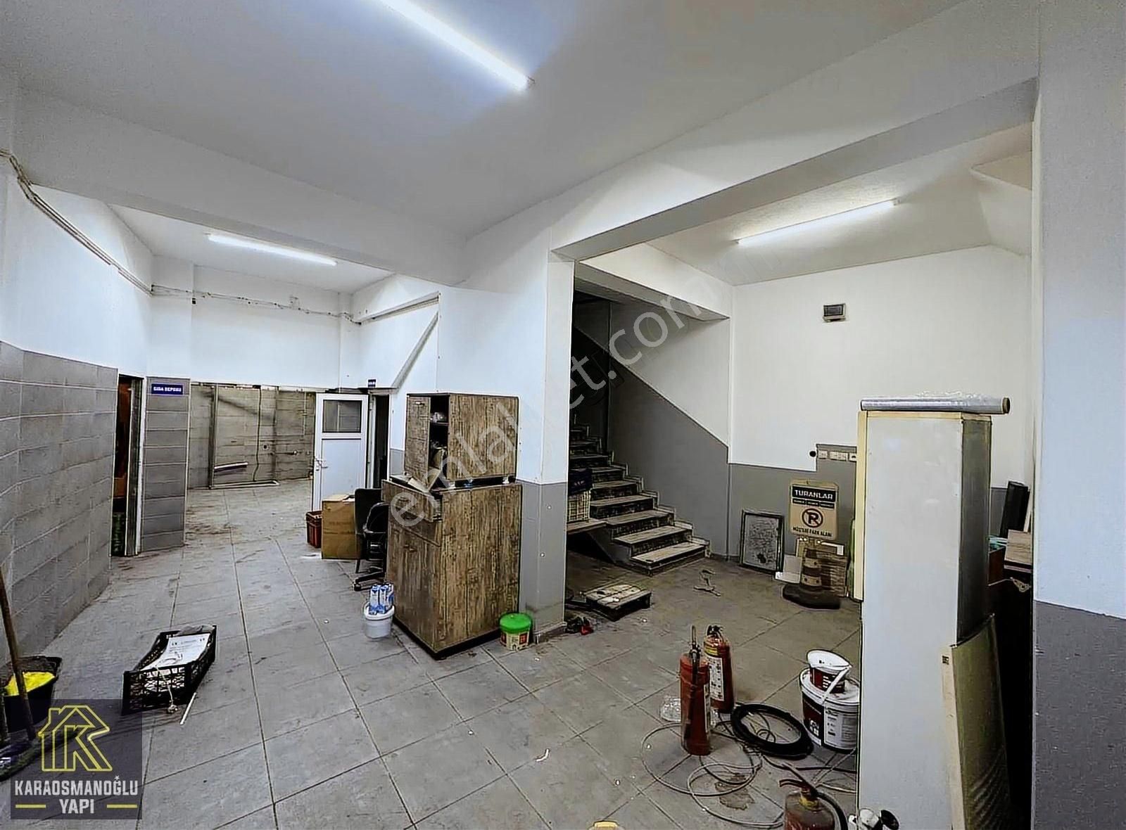 Karaosmanoğlu'dan Esenler Cad'de 120m²kiralık Dükkan