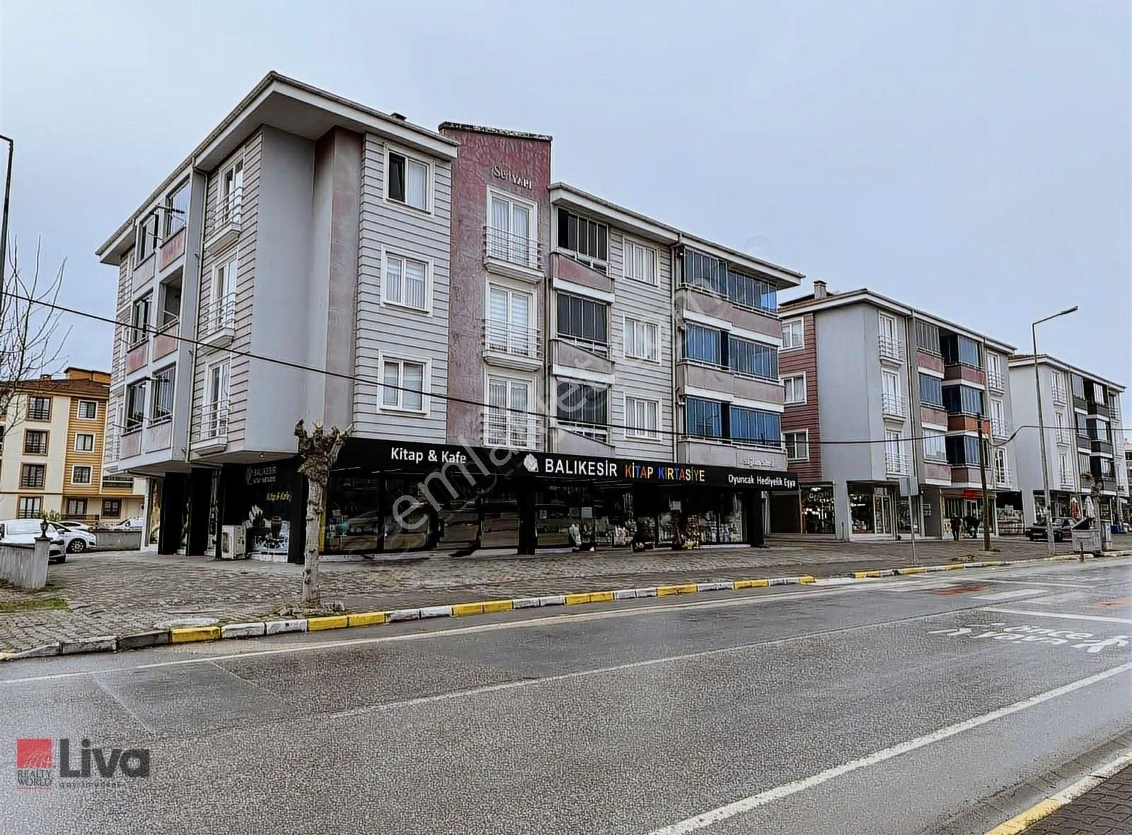 ▓plevne De Balıkesir Kitap Kırtasiye Üstü Arakat Güney Cephe▓