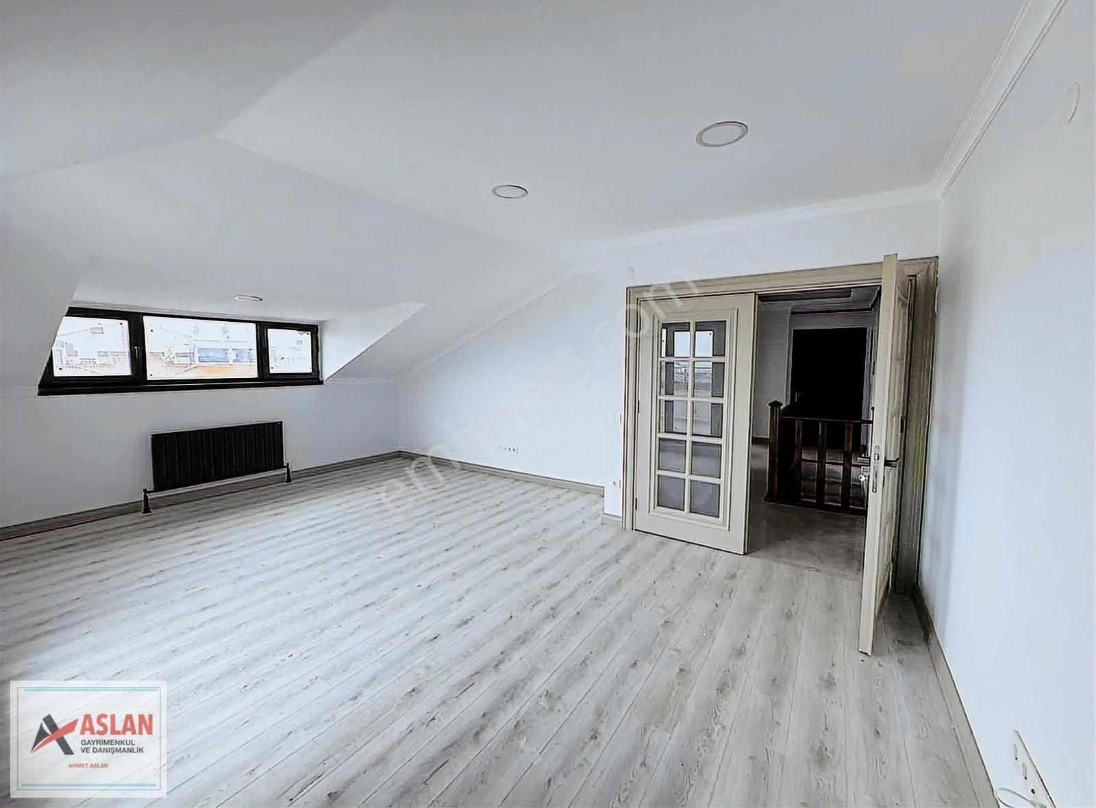 Çengelköy Merkezi Konumda 5+2 Dubleks Daire 280 M2 Net - Görsel 32