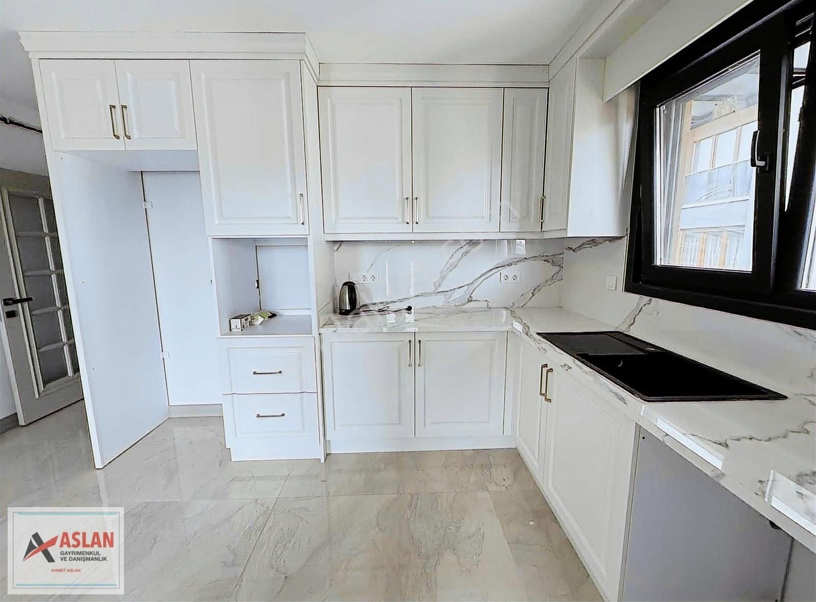 Çengelköy Merkezi Konumda 5+2 Dubleks Daire 280 M2 Net - Görsel 18