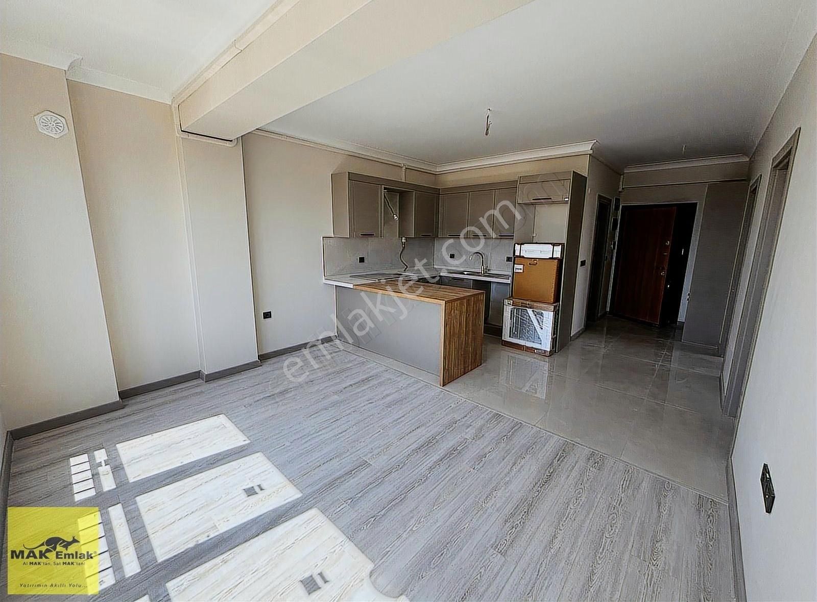 Cadde Port'ta Şehir Manzaralı 2+1 Kiralık Daire K1638